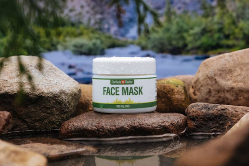 Formula Swiss CBD face mask